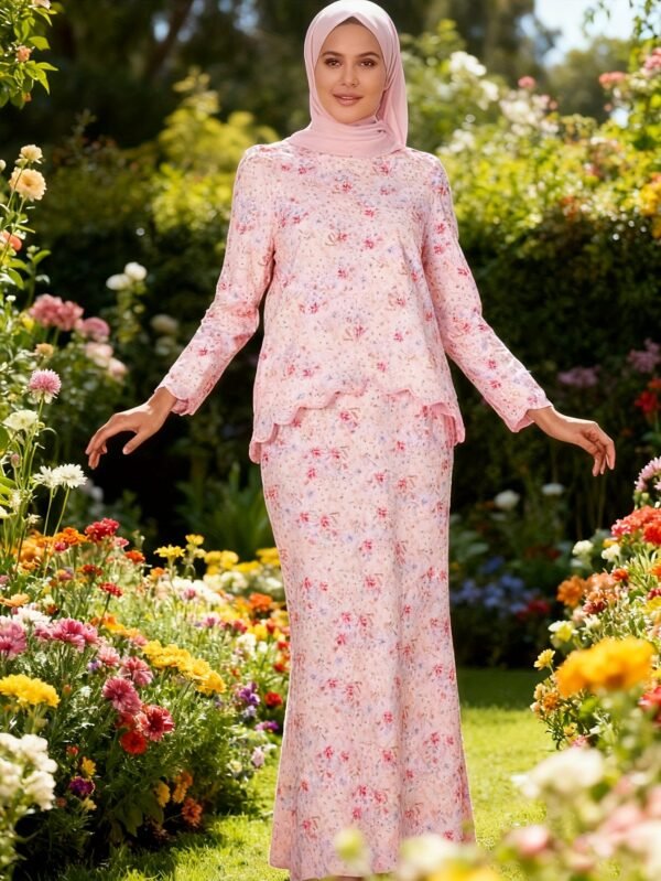 175e2ab3-ff67-423e-addf-1f83fafe1647.jpg Floral Muslimah Two-Piece Set