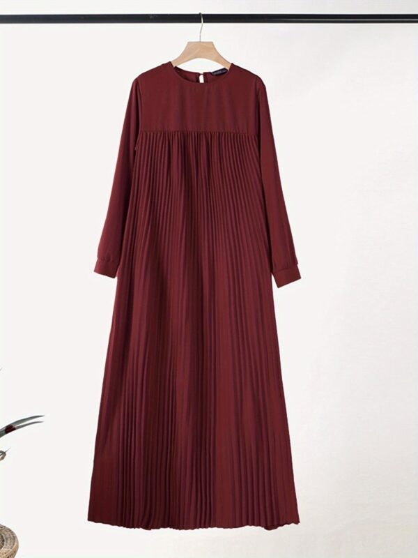 1763d02d39b648f7a2714d72bc103212-goods.jpeg Plus Size Lightweight Modest Maxi Dress