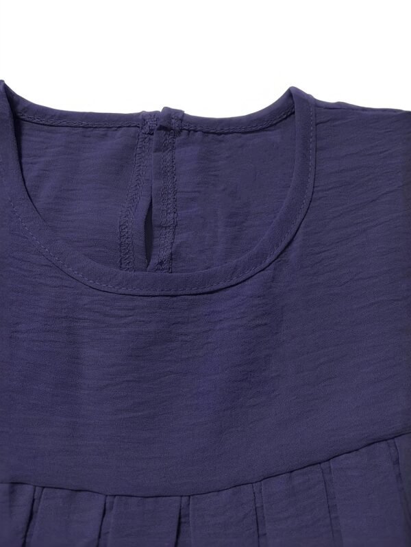 17d982bf-dd7c-4490-b682-909046bfd068.jpg Pleated Relaxed-Fit Blouse