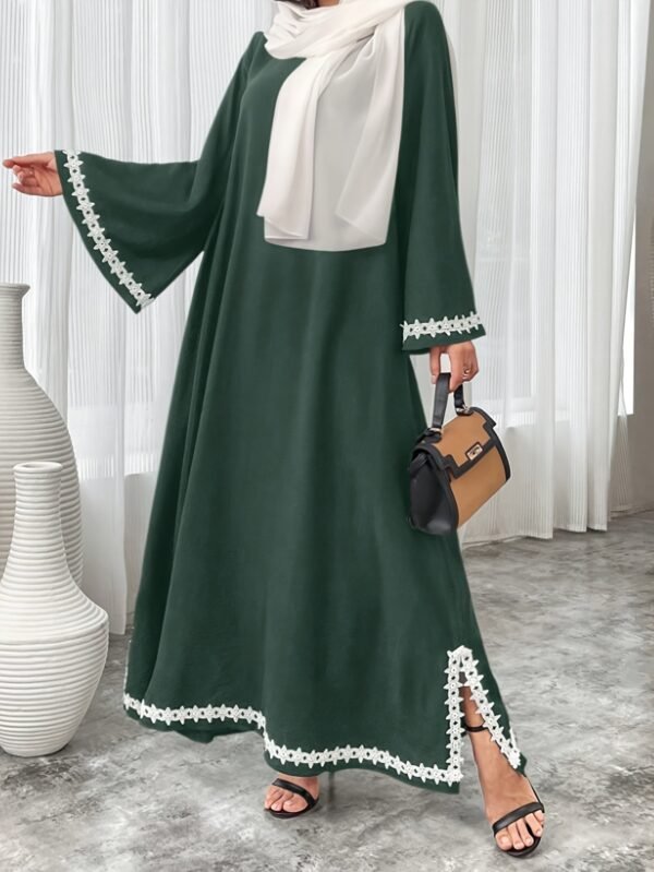 3820a2da-f5d3-45f9-9535-59b674f86cd4.jpg Middle Eastern Lace Robe Dress