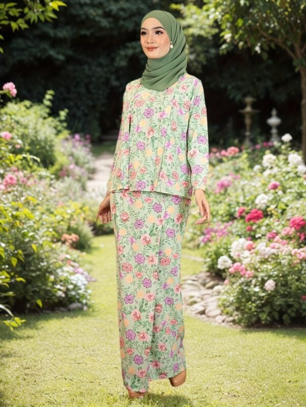 4743c4c8-af66-44b1-b794-b00941db043c.jpg Elegant Floral Print Two-Piece Set