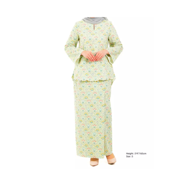 9.png Printed Floral Baju Kurung